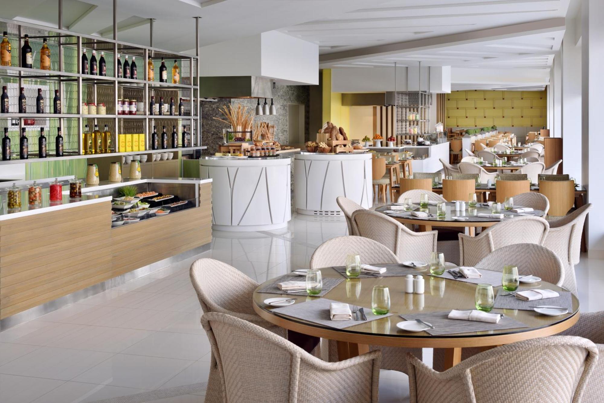 Marriott Executive Apartments Downtown, אבו דאבי מראה חיצוני תמונה